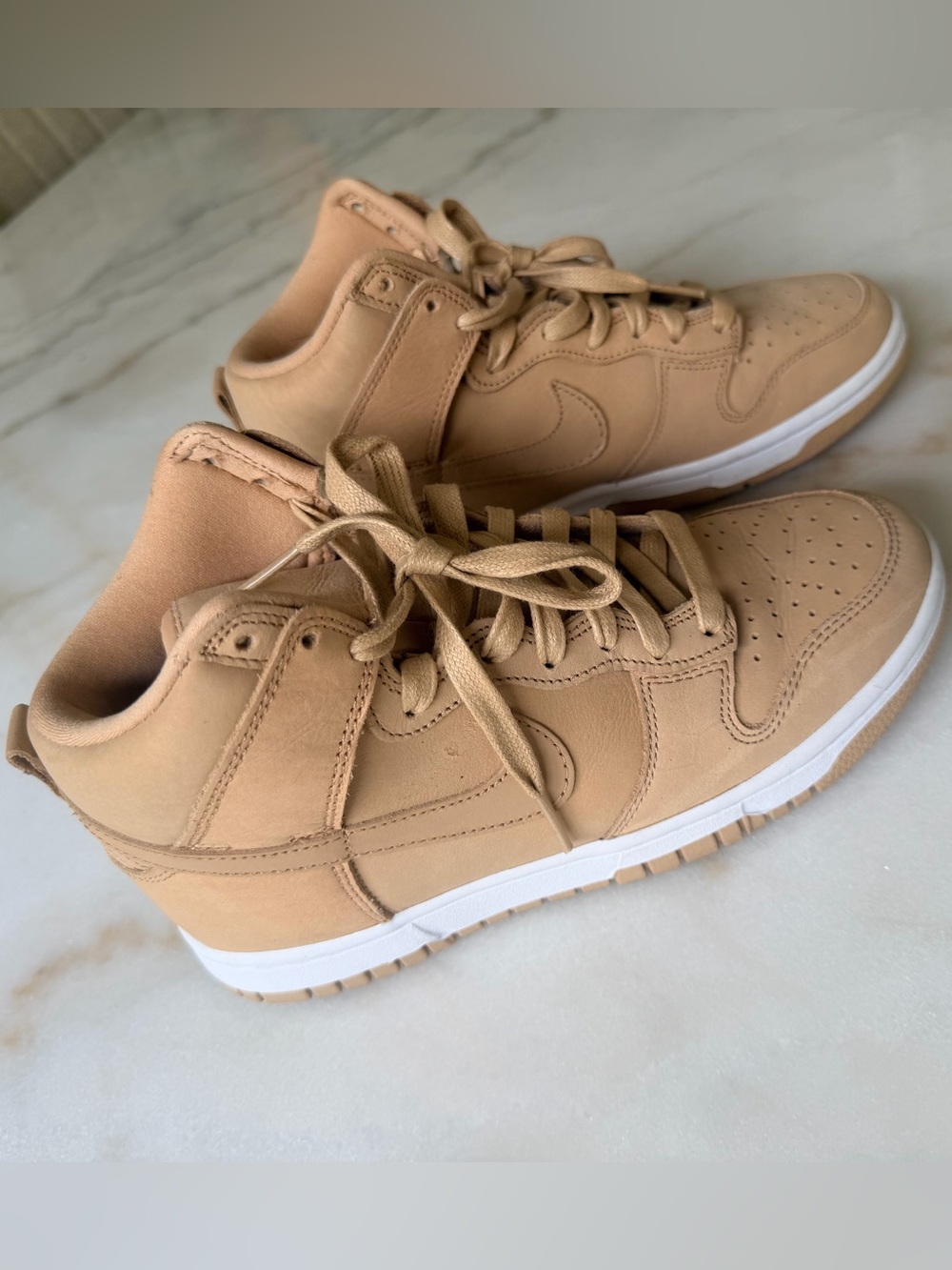 NIKE | Dunk High Vachetta Tan Women’s  Sneakers - SZ 6 US